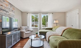 4400 Laurel Oak Dr, Allison Park, PA 15101