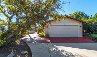 3322 Canonita Dr, Fallbrook, CA 92028