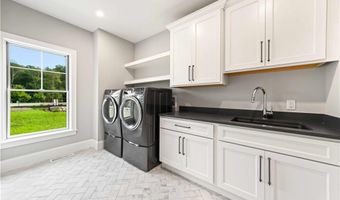 105 Princess Pine Dr, East Greenwich, RI 02818