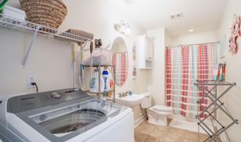 202 Dobbs St C, Atlantic Beach, NC 28512