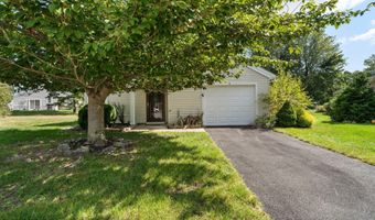 7 Tamarack Ct, Barnegat, NJ 08005