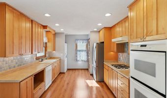 1411 4th Ave SE, Altoona, IA 50009