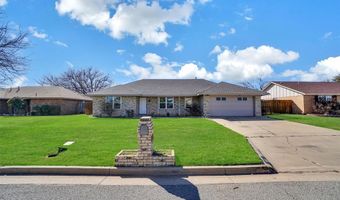 605 Cambridge Dr, Altus, OK 73521