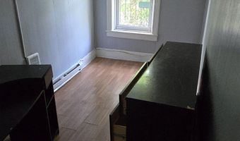 80 W 18TH St 9, Bayonne, NJ 07002