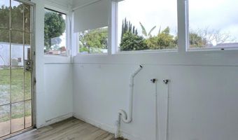 708 E El Norte Pkwy, Escondido, CA 92026