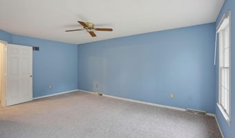 164 BURNING TREE Rd, Dover, DE 19904