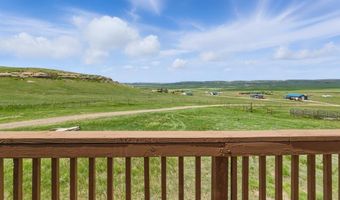 1806 S MOUNTAIN SHDW Ln, Cheyenne, WY 82009