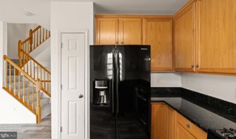 21753 LADYSLIPPER Sq, Ashburn, VA 20147