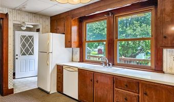 213 W 2nd St, Alma, MO 64001