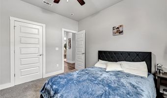 28 Copinsay Dr, Bella Vista, AR 72715