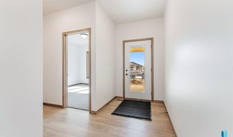 2308 E Brek St, Brandon, SD 57005