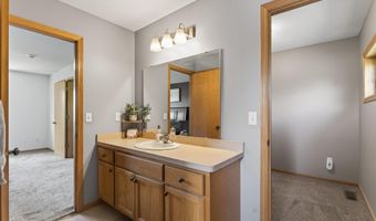 12295 63rd St NE, Albertville, MN 55301