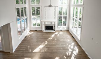 10571 Chatham Ct, Carmel, IN 46032