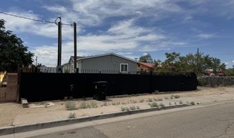 3927 3rd St NW, Albuquerque, NM 87107