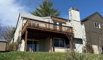 1653 Award Dr, Ballwin, MO 63021