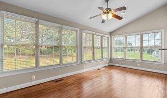 18409 POLYNESIAN Ln, Boyds, MD 20841