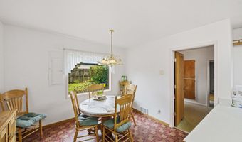 830 CHICAGO Ave, Bandon, OR 97411