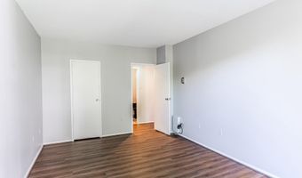 4141 N HENDERSON Rd 204, Arlington, VA 22203