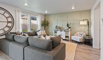 62 S AIRLIFT St, Airway Heights, WA 99001