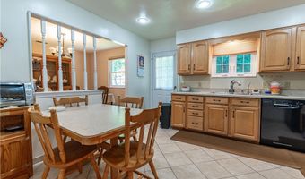 2442 Lisa Ln, Allentown, PA 18104
