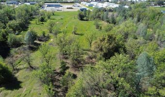 19300 Latona Rd, Anderson, CA 96007
