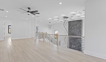 555 Versailles Dr, Auburn, GA 30011