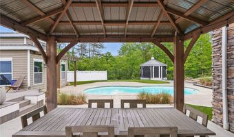 322 Dirkshire Ct, Adams Twp., PA 16046