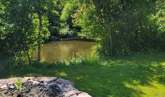 30 River Rd, Arlington, VT 05250