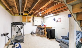 1821 4th Ave NE, Austin, MN 55912