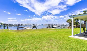 145 Bayview Blvd, Atlantic Beach, NC 28512