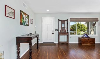 301 Arlington Dr, Oceanside, CA 92057