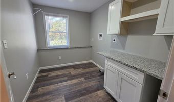 302 Chopmist Hill Rd, Glocester, RI 02814