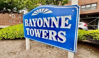 1225 Kennedy Blvd 7D, Bayonne, NJ 07002