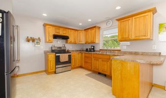 71 James St, Charlestown, NH 03603