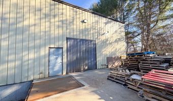 10 Denlar Dr, Chester, CT 06412