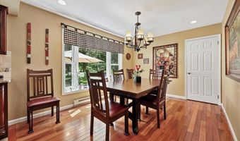 15 BETH Dr, Ambler, PA 19002