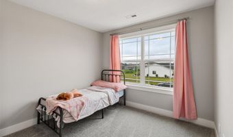 3510 NW Reinhart Dr, Ankeny, IA 50023