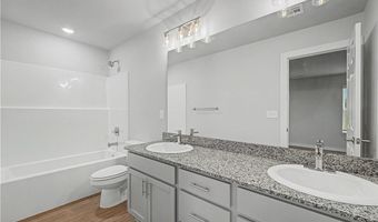 6500 6502 Kathleen St, Bentonville, AR 72713