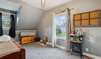 109 Park Ave, Anamosa, IA 52205
