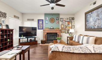 32201 Joaquin Dr, Acton, CA 93510