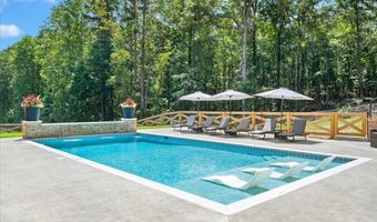 1380 Cronic Town, Auburn, GA 30011