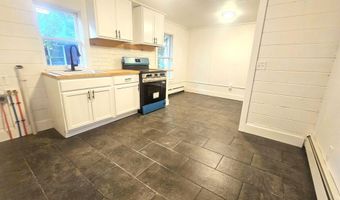 215 Maple St, Bennington, VT 05201