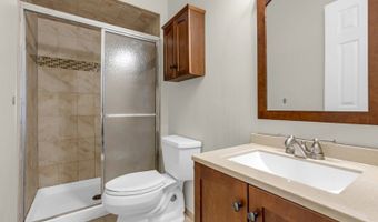 223 Perth Hill Ct, Aberdeen Twp., NJ 07747