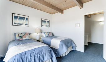 617 Beach Dr, Aptos, CA 95003
