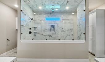 8104 MIAMI Ave, Amarillo, TX 79118