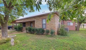 811 N 7th St, Alpine, TX 79830