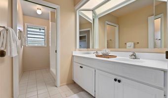 1362 Lopaka Pl, Kailua, HI 96734