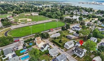 157 Schuyler Ave, East Providence, RI 02914