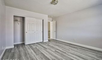 6586 W Camero Ave, Las Vegas, NV 89139