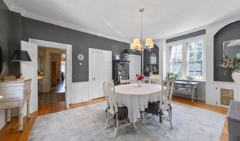 208 High St, Belfast, ME 04915